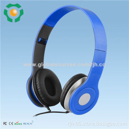 Headphones, Manufacture in China, Lightweight and Comfortable, Universal 3.5mm Gold Plug